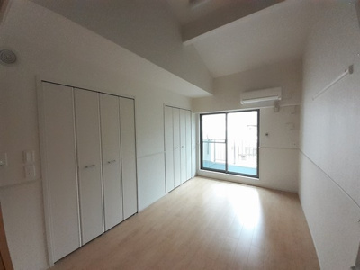 【寝室】 | A FLAT | 寝室です