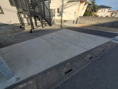 【駐車場】 | ジョイス・コーポ | 駐車場に車を止められます