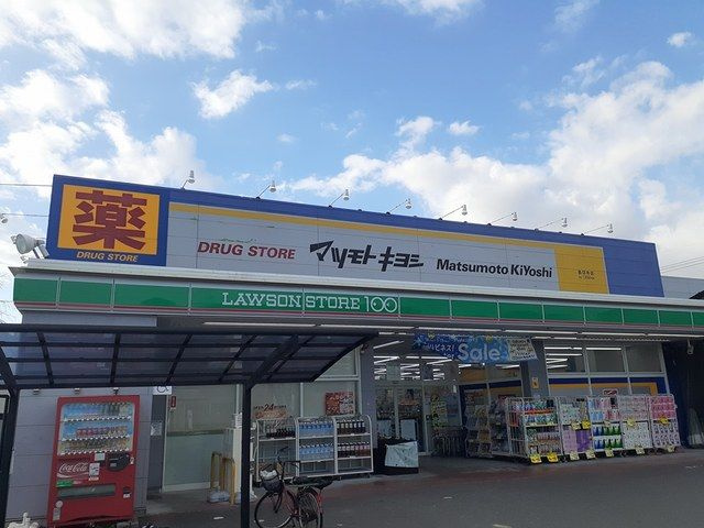 本郷倉庫Ｄの周辺