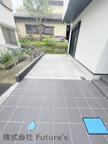 三郷市谷中　新築戸建　全1棟の駐車場|カースペース1台分