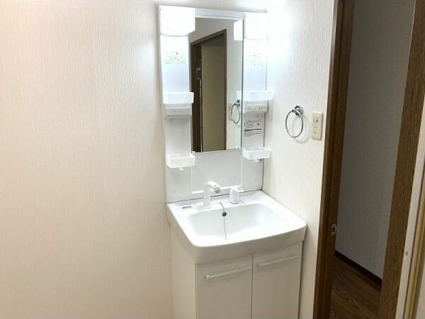 Fresca野畑　　　刈谷市近郊の賃貸はクラスホーム　　の洗面所