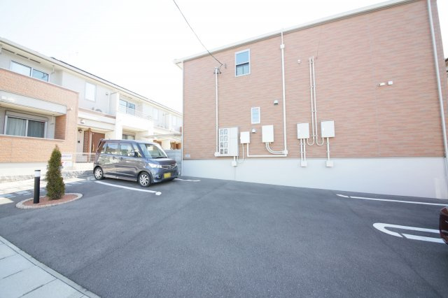 ルーラル朝倉Bの駐車場
