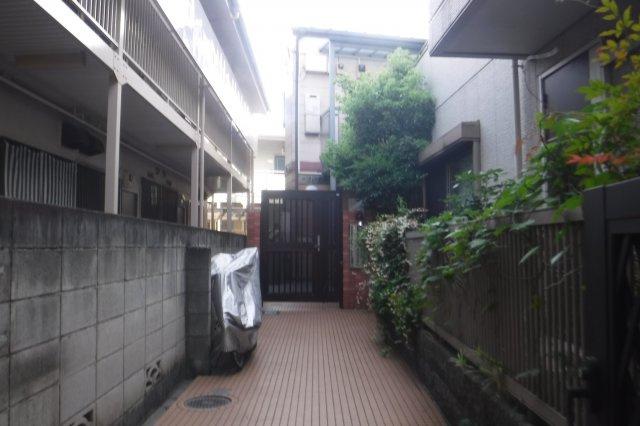 ルーチェ武蔵小杉のエントランス