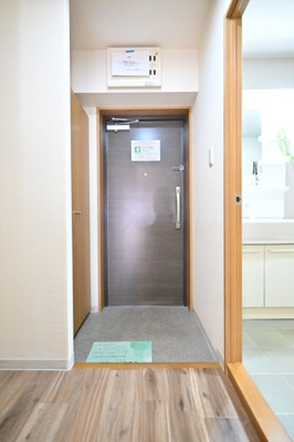 【玄関】 | Ｓ・フラット吉祥寺