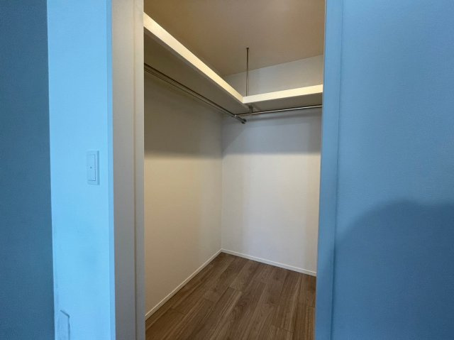 レジュールアッシュ谷町四丁目グランクラスの収納