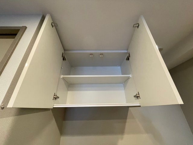 レジュールアッシュ谷町四丁目グランクラスの収納