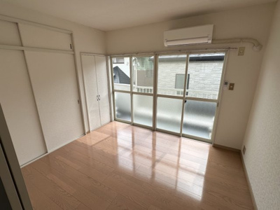 【居間・リビング】 | ベルフラワーハイツⅡ