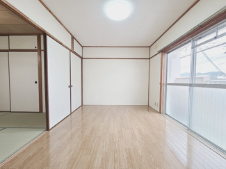 【居間・リビング】 | 城の前マンション