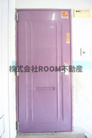 リ・バースコート宮丸の玄関|玄関です