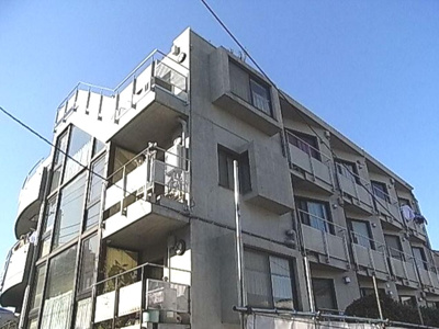 【外観】 | フラット三間坂　13517 | 鉄筋コンクリート造のマンションです(^^)/