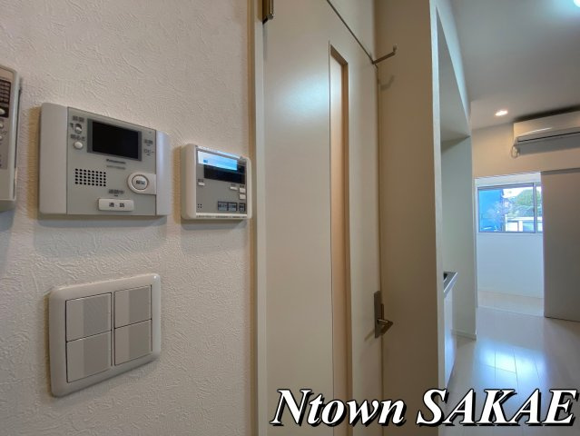 【セキュリティ】 | コンパートハウス大曽根 | モニター付きインターホンです