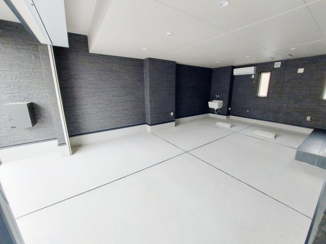【駐車場】 | ガレージハウスひさご