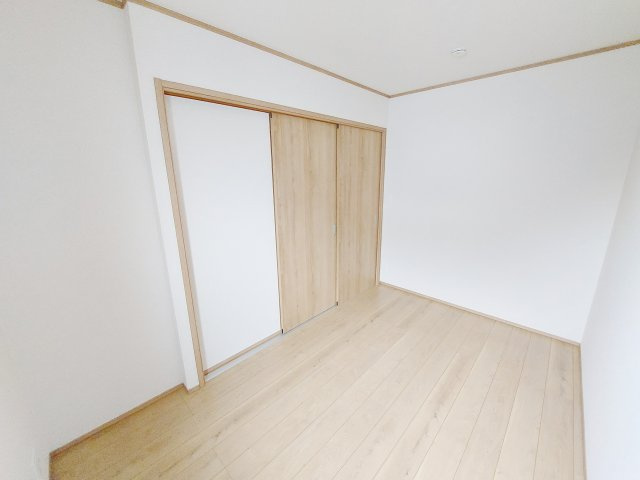 【洋室】 | ガレージハウスひさご