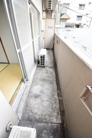 カーサベラ桜川のバルコニー