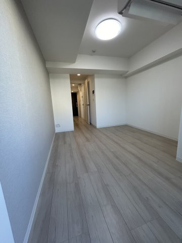 NEUA　NARUMIの洋室