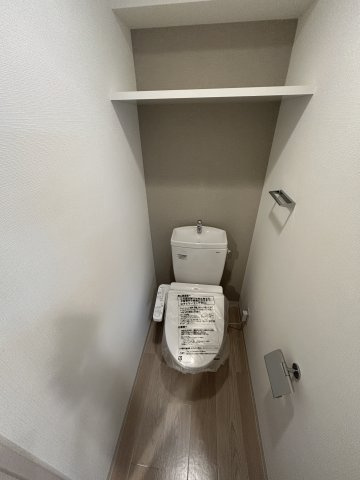 NEUA　NARUMIのトイレ
