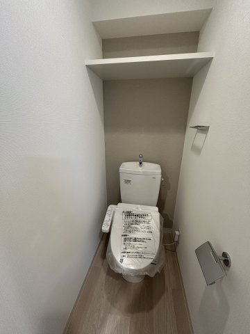 NEUA　NARUMIのトイレ