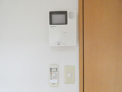 【セキュリティ】 | サウスビレッジ ロフト | 別号室の写真になります。現況優先。