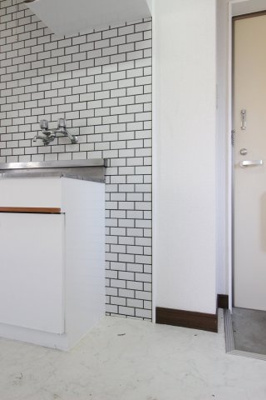 【玄関】 | アルテハイム井尻 A | 別号室の写真になります。現況優先。