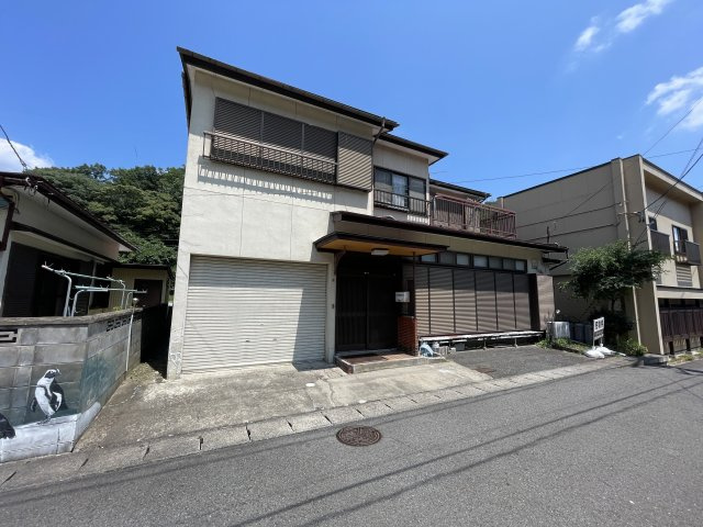 熱海五丁目　ガレージ付き戸建て