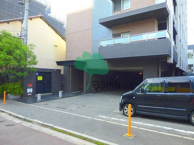 【駐車場】 | アイセレブ箱崎浪漫邸