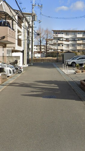 HALEMAILANIの周辺