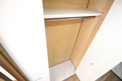 【収納】 | プレサンス阿倍野阪南町 | 大きな収納で、一人暮らしをサポートします。