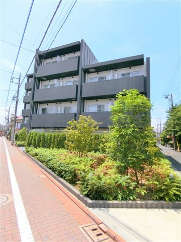 AXAS南蒲田AsylCourt（アクサスミナミカマタアジールコートの外観|白と黒のバイカラーのおしゃれな外観　2014年11月築　RC鉄筋コンクリート造地上5階建て1K~1LDK総戸数72戸　京急空港線糀谷駅最寄りの東京都大田区南蒲田2丁目の落ち着いた住環境が◎