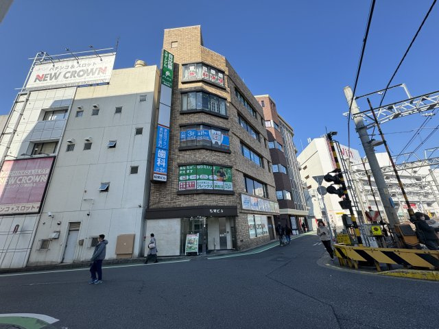 松栄ビル弐号館の周辺