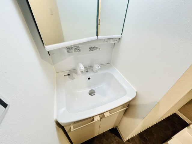 コンパクトで使いやすい洗面所