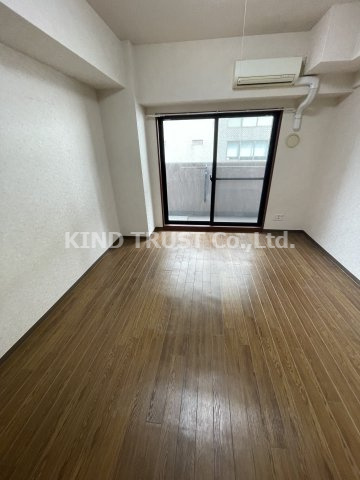 シャトー西天満の居間・リビング|おしゃれな居間です