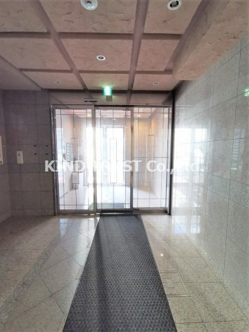 シャトー西天満のロビー|落ち着いたロビーです