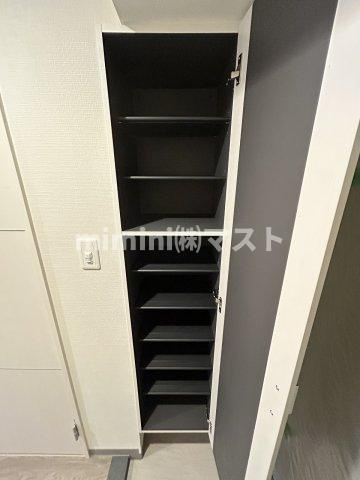 アリビオ大阪港の収納