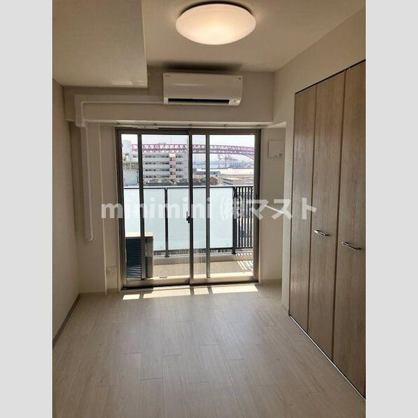 アリビオ大阪港の洋室