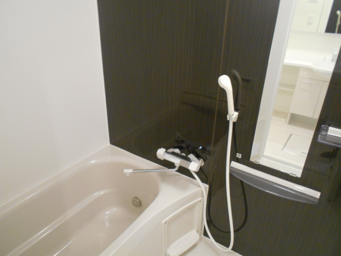 フォレストK・Tの浴室