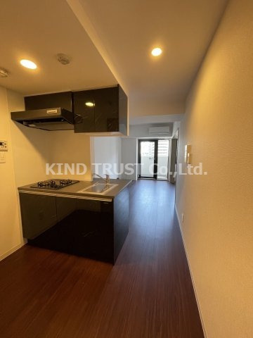 ファーストフィオーレ梅田イーストの居間・リビング|ゆったりとした居間です