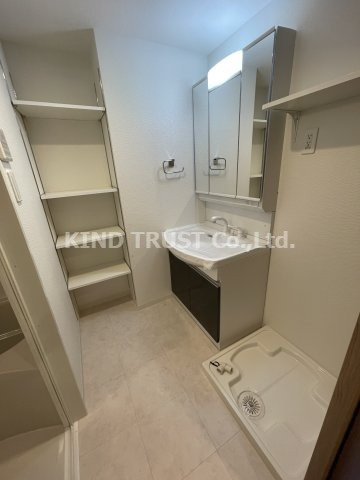 ファーストフィオーレ梅田イーストの洗面所|洗面所です