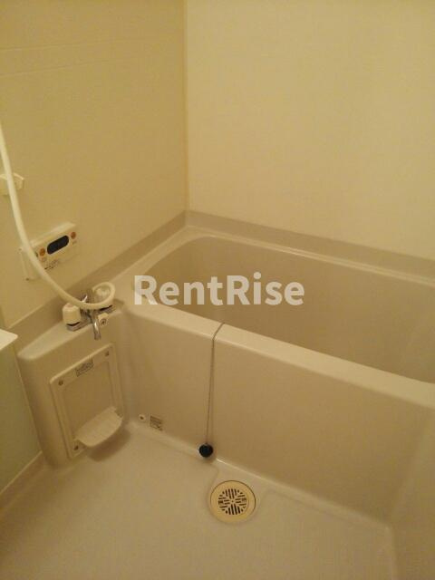 アンブレーム・ｙの浴室|バス