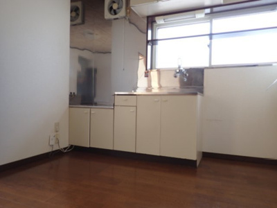 【キッチン】 | サンライフ石沢 | 使いやすいキッチンです