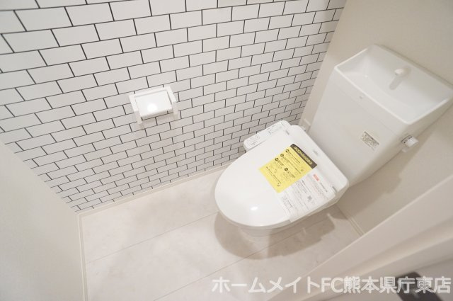 熊本市東区長嶺西２丁目のアパートのトイレ