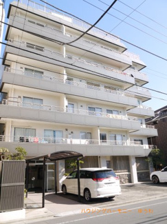 【外観】 | ＲＣ造のしっかりとした建物です。開放的な立地です。