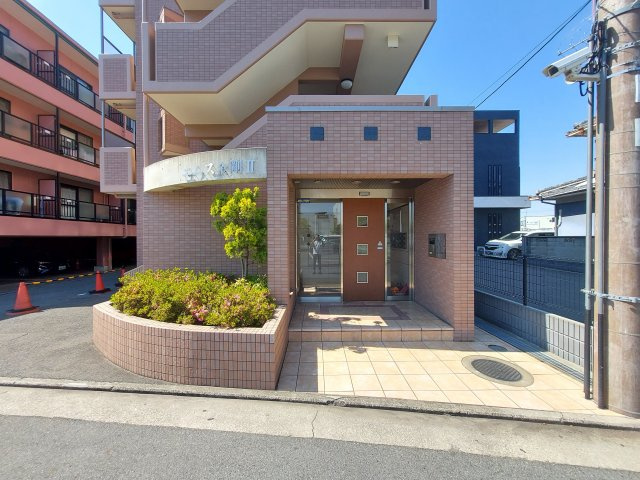 エムス金剛Ⅱのエントランス