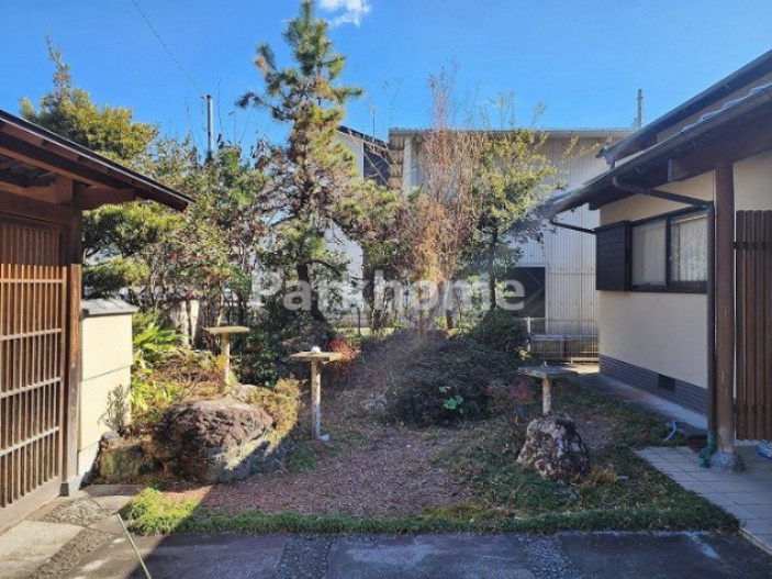 高知市朝倉丙　中古住宅の庭