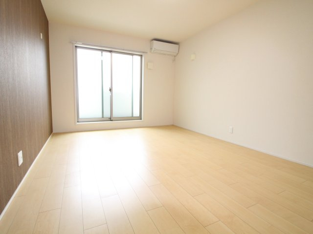 フジパレス山之内Ⅹ番館の居間・リビング|ゆったりとしたリビングです