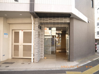 【エントランス】