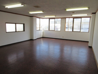 【居間・リビング】 | あらぐすくマンション(店舗)