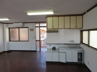 【居間・リビング】 | あらぐすくマンション(店舗)