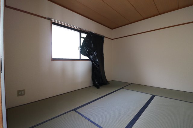 摂津シティフラッツの寝室