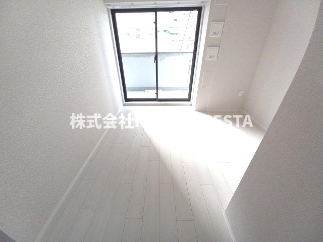 レジュールアッシュ神戸VIVANTの和室