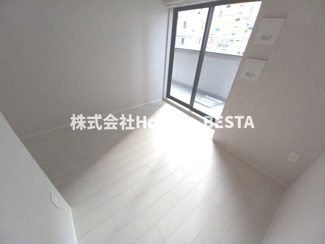 レジュールアッシュ神戸VIVANTの寝室